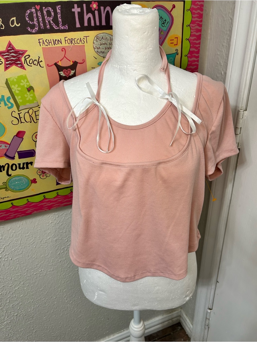 Women’s Pink Scoop Neck Short Sleeve Top with Ribbon Detail